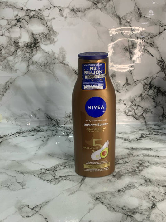 Nivea radiant & beauty ( advance care) 400ml