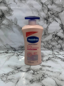 VASELINE DAILY BRIGHTENING BODY LOTION 725ML